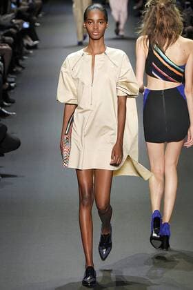 211997 Marineau Starface 2016-09-29 Paris France Paris Fashion Week. Défilé PAP Printemps-Eté 2017. Barbara Bui. Editorial use only  Copyright: xMarineaux STAR_211997_023
