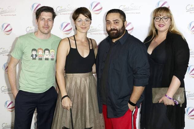 Nic Romm, Katharina Nesytowa, Kailas Mahadevan und Vera Kasimir bei der Premiere des Sat.1 Fernsehfilms Volltreffer im Kino Cinestar. Dortmund, 29.09.2016 Foto:xgbrcix xFuturexImage