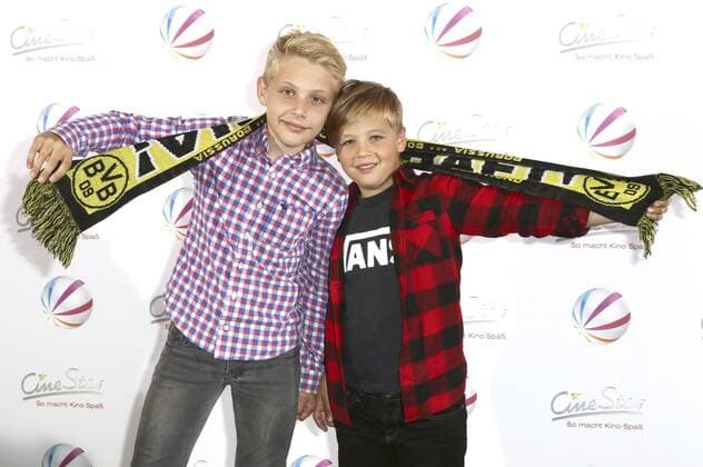 Jamie-Dean Schmelzer und Jonas Oessel bei der Premiere des Sat.1 Fernsehfilms Volltreffer im Kino Cinestar. Dortmund, 29.09.2016 Foto:xgbrcix xFuturexImage