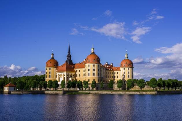 Schloss Moritzburg bei Dresden Schloss Moritzburg, Gemeinde Moritzburg bei Dresden. Moritzburg, Sachsen, Deutschland, 15.05.2016 Copyright: JOKER WalterxG.xAllgöwer JOKER160515465094