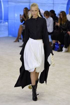 212013 Marineau Starface 2016-09-30 Paris France Paris Fashion week. Pret-a-porter printemps-ete 2017. Defile Loewe. Loewe , spring -summer 2017 Paris, France Paris Fashion week. Ready-to-wear spring-summer 2017 Defile Loewe. Editorial Use Only _sans_perso  Copyright: xMarineaux STAR_212013_009