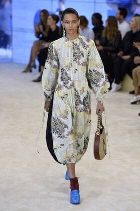 212013 Marineau Starface 2016-09-30 Paris France Paris Fashion week. Pret-a-porter printemps-ete 2017. Defile Loewe. Loewe , spring -summer 2017 Paris, France Paris Fashion week. Ready-to-wear spring-summer 2017 Defile Loewe. Editorial Use Only _sans_perso  Copyright: xMarineaux STAR_212013_013