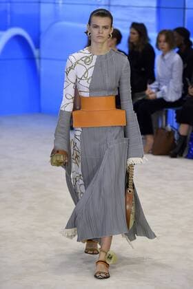 212013 Marineau Starface 2016-09-30 Paris France Paris Fashion week. Pret-a-porter printemps-ete 2017. Defile Loewe. Loewe , spring -summer 2017 Paris, France Paris Fashion week. Ready-to-wear spring-summer 2017 Defile Loewe. Editorial Use Only _sans_perso  Copyright: xMarineaux STAR_212013_030