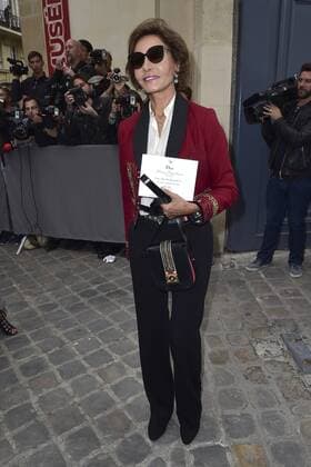 Paris Fashion Week - Prominente vor der Christian Dior Modenschau Nati Abascal CELEBRITES : Modenschau Christian Dior - Paris - 30 09 2016 JBAutissier Panoramic 