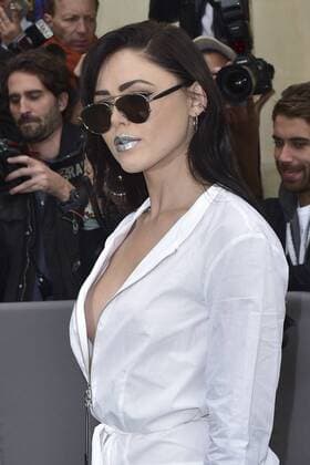 Kristina Bazan CELEBRITES : Modenschau Christian Dior - Paris - 30 09 2016 JBAutissier Panoramic 