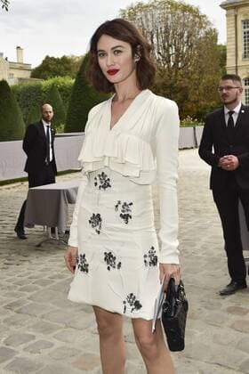 Olga Kurylenko CELEBRITES : Modenschau Christian Dior - Paris - 30 09 2016 JBAutissier Panoramic 