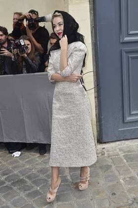 Ulyana Sergeenko CELEBRITES : Modenschau Christian Dior - Paris - 30 09 2016 JBAutissier Panoramic 