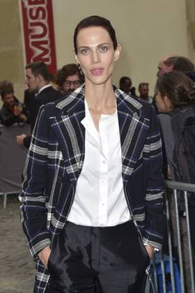 Aymeline Valade CELEBRITES : Modenschau Christian Dior - Paris - 30 09 2016 JBAutissier Panoramic 