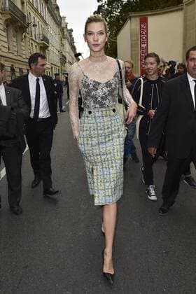 Karlie Kloss CELEBRITES : Modenschau Christian Dior - Paris - 30 09 2016 JBAutissier Panoramic 