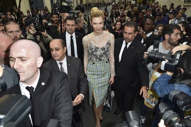 Karlie Kloss CELEBRITES : Modenschau Christian Dior - Paris - 30 09 2016 JBAutissier Panoramic 