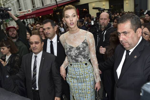 Karlie Kloss CELEBRITES : Modenschau Christian Dior - Paris - 30 09 2016 JBAutissier Panoramic 