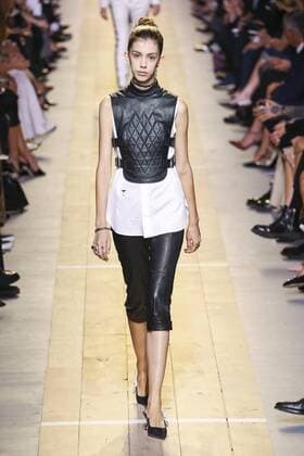 Paris Fashion Week - Christian Dior Modenschau 212022 Marineau Starface 2016-09-30 Paris France Paris Fashion Week. Défilé PAP Printemps-Eté 2017. Christian Dior. Editorial use only  Copyright: xMarineaux STAR_212022_003