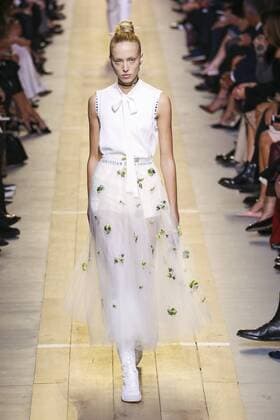 Paris Fashion Week - Christian Dior Modenschau 212022 Marineau Starface 2016-09-30 Paris France Paris Fashion Week. Défilé PAP Printemps-Eté 2017. Christian Dior. Editorial use only  Copyright: xMarineaux STAR_212022_008