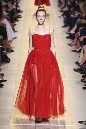 Paris Fashion Week - Christian Dior Modenschau 212022 Marineau Starface 2016-09-30 Paris France Paris Fashion Week. Défilé PAP Printemps-Eté 2017. Christian Dior. Editorial use only  Copyright: xMarineaux STAR_212022_017