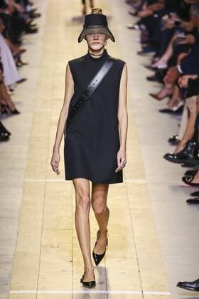Paris Fashion Week - Christian Dior Modenschau 212022 Marineau Starface 2016-09-30 Paris France Paris Fashion Week. Défilé PAP Printemps-Eté 2017. Christian Dior. Editorial use only  Copyright: xMarineaux STAR_212022_023