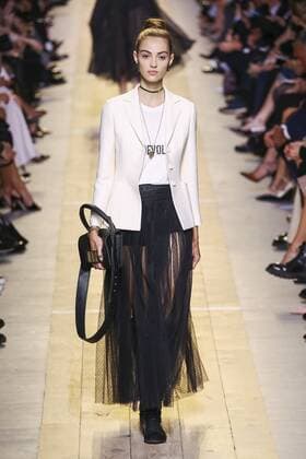 Paris Fashion Week - Christian Dior Modenschau 212022 Marineau Starface 2016-09-30 Paris France Paris Fashion Week. Défilé PAP Printemps-Eté 2017. Christian Dior. Editorial use only  Copyright: xMarineaux STAR_212022_027