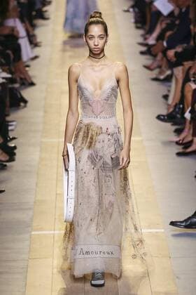 Paris Fashion Week - Christian Dior Modenschau 212022 Marineau Starface 2016-09-30 Paris France Paris Fashion Show. Défilé PAP Printemps-Eté 2017. Christian Dior. Editorial use only  Copyright: xMarineaux STAR_212022_047