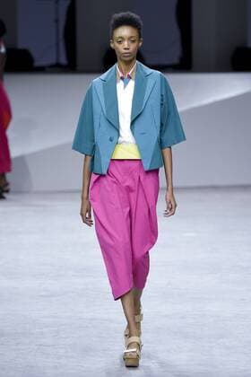 Paris Fashion Week - Issey Miyake Modenschau 212025 Marineau Starface 2016-09-30 Paris France Paris Fashion Week. Défilé PAP Printemps-Eté 2017. Issey Miyake. Editorial use only  Copyright: xMarineaux STAR_212025_007