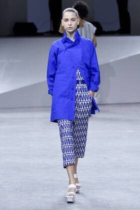 Paris Fashion Week - Issey Miyake Modenschau 212025 Marineau Starface 2016-09-30 Paris France Paris Fashion Week. Défilé PAP Printemps-Eté 2017. Issey Miyake. Editorial use only  Copyright: xMarineaux STAR_212025_022