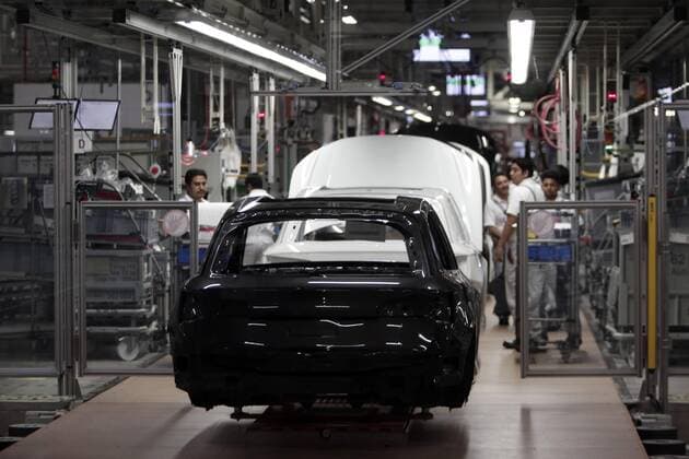 Einweihung des neuen Werks der Audi AG in Mexiko General view of the new plant of German company Audi in municipality of San Jose Chiapa, Mexico, 30 September 2016. At this plant Audi will produce the new generation of its Q5 for the world makert, expcet for China and India. Audi invested more than 1,1 billion US dollar in the plant. EFE Hugo Ortuno New plant of German company Audi in Mexico !ACHTUNG: NUR REDAKTIONELLE NUTZUNG!  MEX16 20161001-636108828241368496