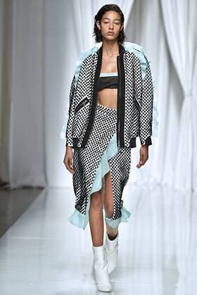 212035 Marineau Starface 2016-10-01 Paris France Paris Fashion Week. Défilé PAP Printemps-Eté 2017. Emmanuel Ungaro. Editorial use only  Copyright: xMarineaux STAR_212035_013