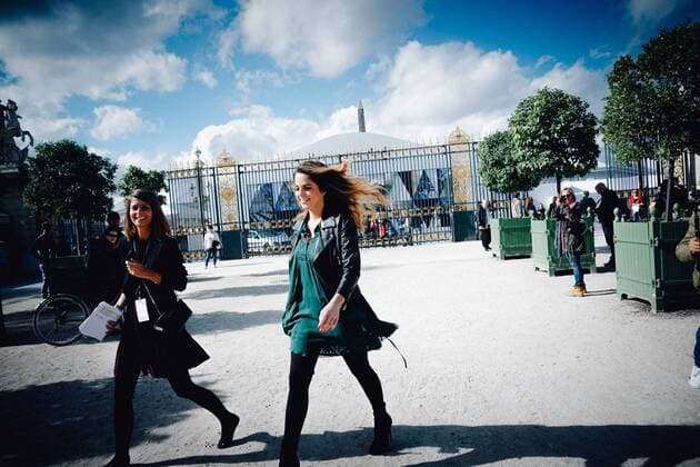 212045 B. Neyman Starface 2016-10-01 Etats-Unis Paris Fashion Week. Défilé Elie Saab. People Delon, Anouchka  Copyright: xB.xNeymanx xStarfacex STAR_212045_003