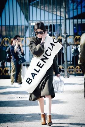 212045 B. Neyman Starface 2016-10-01 Etats-Unis Paris Fashion Week. Défilé Elie Saab. People  Copyright: xB.xNeymanx xStarfacex STAR_212045_039