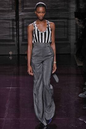 212063 Marineau Starface 2016-10-01 Paris France Paris Fashion week. Defilé PAP Printemps été 2016. Nina Ricci. Editorial use only  Copyright: xMarineaux STAR_212063_021