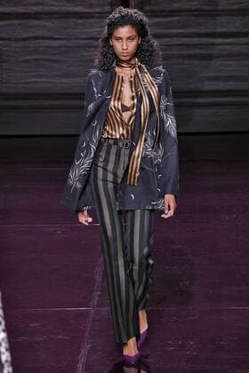 212063 Marineau Starface 2016-10-01 Paris France Paris Fashion week. Defilé PAP Printemps été 2016. Nina Ricci. Editorial use only  Copyright: xMarineaux STAR_212063_034