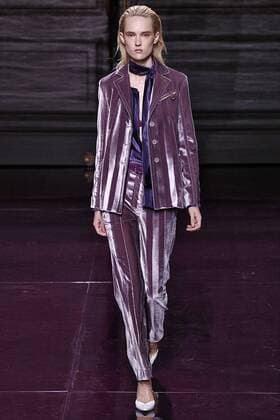 212063 Marineau Starface 2016-10-01 Paris France Paris Fashion week. Defilé PAP Printemps été 2016. Nina Ricci. Editorial use only  Copyright: xMarineaux STAR_212063_036