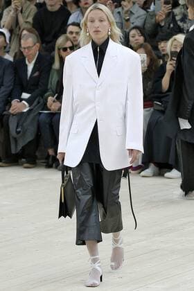212066 Marineau Starface 2016-10-02 Paris France Paris Fashion Show. Défilé PAP Printemps-Eté 2017. CELINE. Editorial use only  Copyright: xMarineaux STAR_212066_013