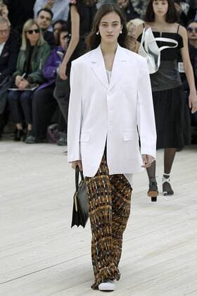 212066 Marineau Starface 2016-10-02 Paris France Paris Fashion Show. Défilé PAP Printemps-Eté 2017. CELINE. Editorial use only  Copyright: xMarineaux STAR_212066_019