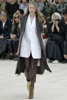 212066 Marineau Starface 2016-10-02 Paris France Paris Fashion Show. Défilé PAP Printemps-Eté 2017. CELINE. Editorial use only  Copyright: xMarineaux STAR_212066_049
