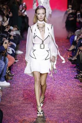 212062 Marineau Starface 2016-10-01 Paris France Paris Fashion week. Defilé PAP Printemps été 2016. Nina Ricci. Editorial use only  Copyright: xMarineaux STAR_212062_027