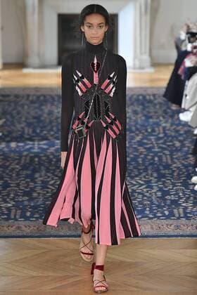 212064 Marineau Starface 2016-10-02 Paris France Paris Fashion Week. Défilé PAP Printemps-Eté 2017. VALENTINO Editorial use only  Copyright: xMarineaux STAR_212064_001