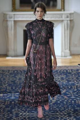 212064 Marineau Starface 2016-10-02 Paris France Paris Fashion Week. Défilé PAP Printemps-Eté 2017. VALENTINO Editorial use only  Copyright: xMarineaux STAR_212064_005