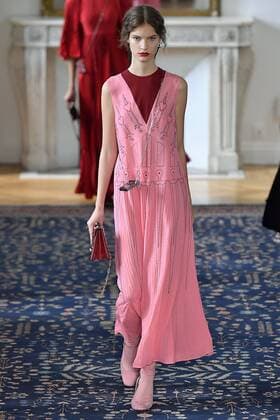 212064 Marineau Starface 2016-10-02 Paris France Paris Fashion Week. Défilé PAP Printemps-Eté 2017. VALENTINO Editorial use only  Copyright: xMarineaux STAR_212064_006