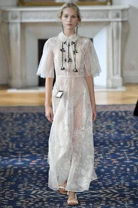 212064 Marineau Starface 2016-10-02 Paris France Paris Fashion Week. Défilé PAP Printemps-Eté 2017. VALENTINO Editorial use only  Copyright: xMarineaux STAR_212064_008