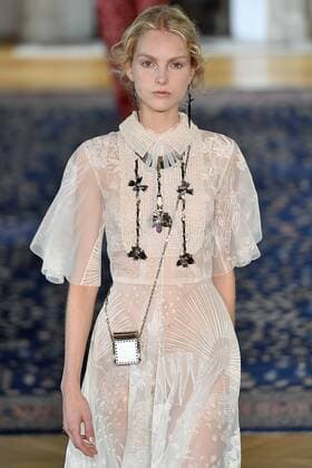 212064 Marineau Starface 2016-10-02 Paris France Paris Fashion Week. Défilé PAP Printemps-Eté 2017. VALENTINO Editorial use only  Copyright: xMarineaux STAR_212064_009