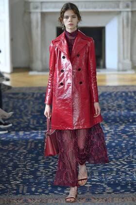 212064 Marineau Starface 2016-10-02 Paris France Paris Fashion Week. Défilé PAP Printemps-Eté 2017. VALENTINO Editorial use only  Copyright: xMarineaux STAR_212064_017
