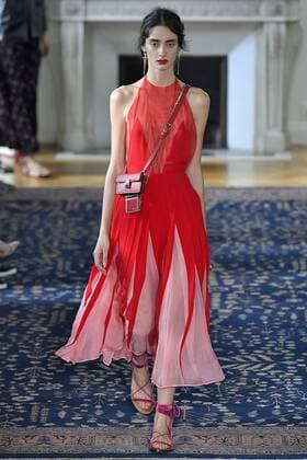 212064 Marineau Starface 2016-10-02 Paris France Paris Fashion Week. Défilé PAP Printemps-Eté 2017. VALENTINO Editorial use only  Copyright: xMarineaux STAR_212064_020
