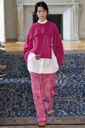 212064 Marineau Starface 2016-10-02 Paris France Paris Fashion Week. Défilé PAP Printemps-Eté 2017. VALENTINO Editorial use only  Copyright: xMarineaux STAR_212064_022