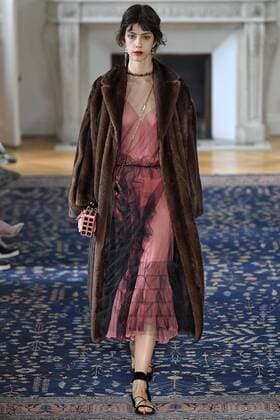 212064 Marineau Starface 2016-10-02 Paris France Paris Fashion Week. Défilé PAP Printemps-Eté 2017. VALENTINO Editorial use only  Copyright: xMarineaux STAR_212064_025