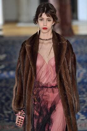 212064 Marineau Starface 2016-10-02 Paris France Paris Fashion Week. Défilé PAP Printemps-Eté 2017. VALENTINO Editorial use only  Copyright: xMarineaux STAR_212064_026
