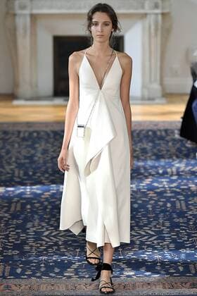 212064 Marineau Starface 2016-10-02 Paris France Paris Fashion Week. Défilé PAP Printemps-Eté 2017. VALENTINO Editorial use only  Copyright: xMarineaux STAR_212064_039