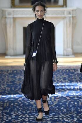 212064 Marineau Starface 2016-10-02 Paris France Paris Fashion Week. Défilé PAP Printemps-Eté 2017. VALENTINO Editorial use only  Copyright: xMarineaux STAR_212064_045