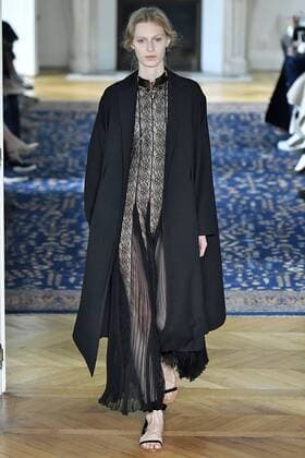 212064 Marineau Starface 2016-10-02 Paris France Paris Fashion Week. Défilé PAP Printemps-Eté 2017. VALENTINO Editorial use only  Copyright: xMarineaux STAR_212064_063