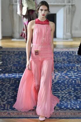 212064 Marineau Starface 2016-10-02 Paris France Paris Fashion Week. Défilé PAP Printemps-Eté 2017. VALENTINO Editorial use only  Copyright: xMarineaux STAR_212064_064
