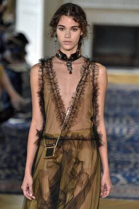212064 Marineau Starface 2016-10-02 Paris France Paris Fashion Week. Défilé PAP Printemps-Eté 2017. VALENTINO Editorial use only  Copyright: xMarineaux STAR_212064_078