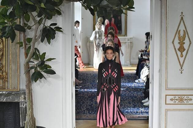 212064 Marineau Starface 2016-10-02 Paris France Paris Fashion Week. Défilé PAP Printemps-Eté 2017. VALENTINO Editorial use only  Copyright: xMarineaux STAR_212064_087